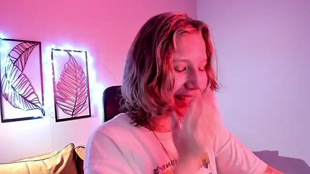 Hailey Foxy online show from 11-27-25, 09:00