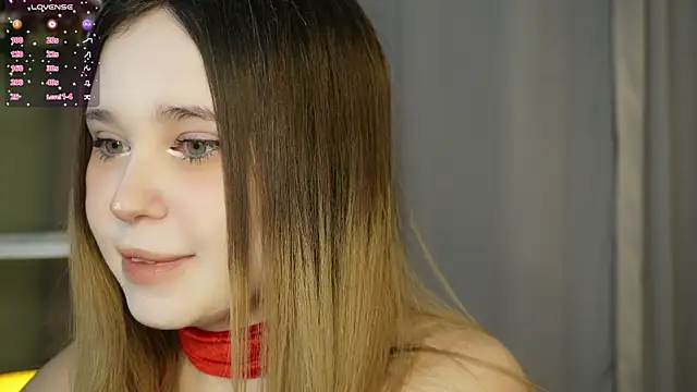 Lina Glow online show from 12-23-25, 06:55