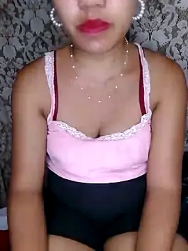 Snapshot of sally_say chatting on 10-21-25, 06:47 sally say online show from 10-21-25, 06:47