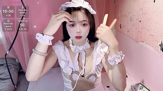 SllamPiveR online show from 10-21-25, 04:24