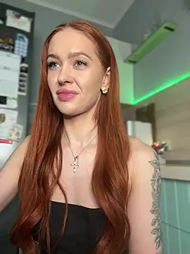 LittleFox    online show from 01-14-26, 07:14