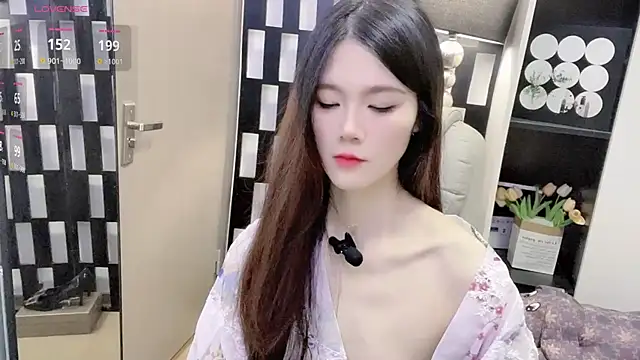 Yueyue-MM online show from 11-29-25, 02:14