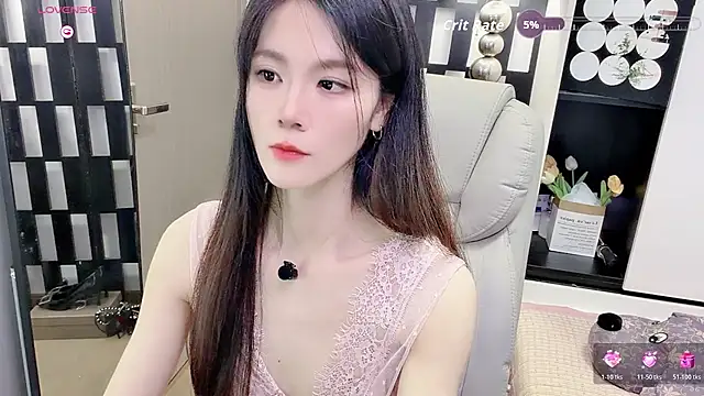 Yueyue-MM online show from 07-18-26, 01:59