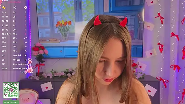 ElfredaTupy online show from 03-21-26, 06:55