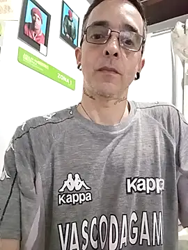 dinho carioca online show from 09-10-25, 07:14