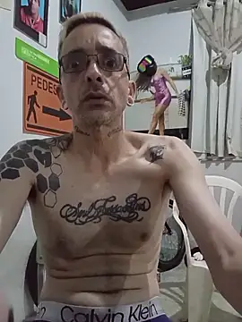 dinho carioca online show from 04-14-26, 10:43