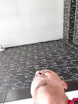 Snapshot of andrerj22 chatting on 10-22-25, 06:07 andrerj22 online show from 10-22-25, 06:07