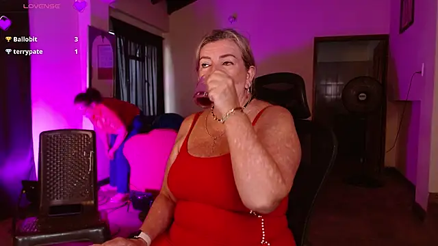  SARAI DUPONT online show from 02-14-26, 09:11