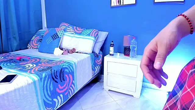 Grettel w online show from 10-07-25, 08:06