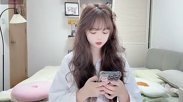 DDDDDoremi online show from 10-08-25, 03:04