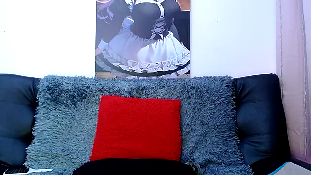 Snapshot of LAHILA_COOPERR chatting on 11-26-25, 12:17 LAHILA COOPERR online show from 11-26-25, 12:17