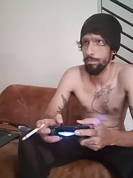 Alejandro92 cali online show from 05-20-26, 04:35