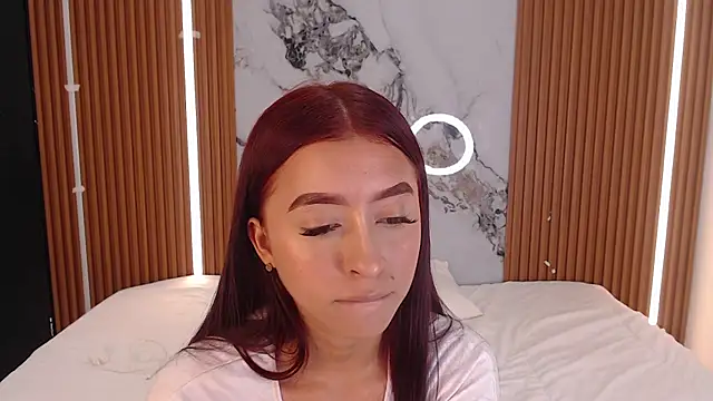 Snapshot of shena_nomy1 chatting on 10-24-25, 12:34 shena nomy1 online show from 10-24-25, 12:34