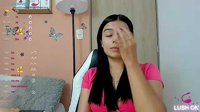 Snapshot of valerihouse chatting on 02-05-25, 11:06 valerihouse online show from 02-05-25, 11:06