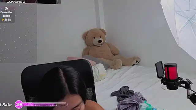 valerihouse online show from 02-15-26, 01:24