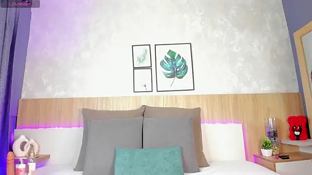 mia gate online show from 10-01-25, 12:22