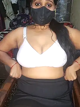 Minu love online show from 02-19-26, 09:16