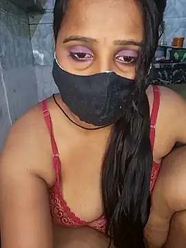 Minu love online show from 02-20-26, 06:19