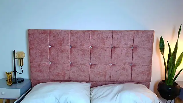 Ares Alpha online show from 12-03-25, 08:18