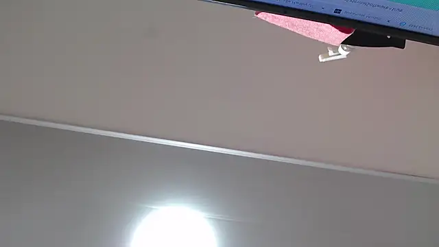 Snapshot of NoelleHartley chatting on 11-24-25, 01:11 NoelleHartley online show from 11-24-25, 01:11