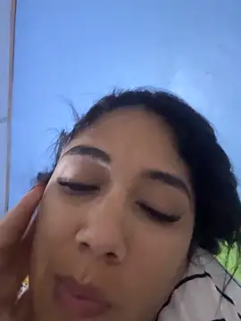 Snapshot of Isabella-2709 chatting on 10-01-25, 12:05 Isabella-2709 online show from 10-01-25, 12:05