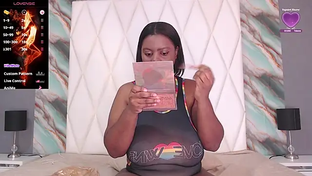 PenelopeBoobss online show from 11-20-25, 12:44