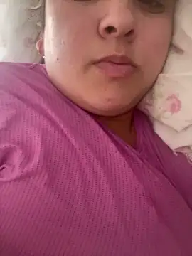 Snapshot of bruna438 chatting on 10-13-25, 01:22 bruna438 online show from 10-13-25, 01:22