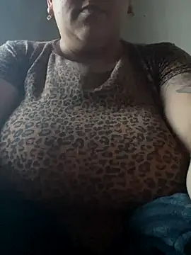 Snapshot of bruna438 chatting on 11-29-25, 10:02 bruna438 online show from 11-29-25, 10:02