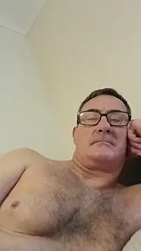 Snapshot of goldenman59 chatting on 10-14-25, 11:00 goldenman59 online show from 10-14-25, 11:00