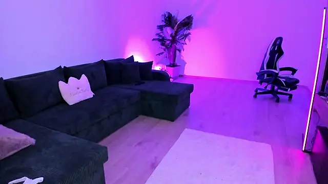 xPuka online show from 03-06-26, 07:43