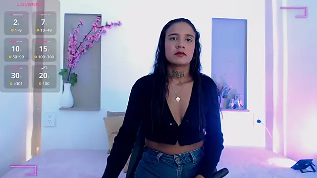 Snapshot of Glory_girl chatting on 09-11-25, 04:07 Glory girl online show from 09-11-25, 04:07