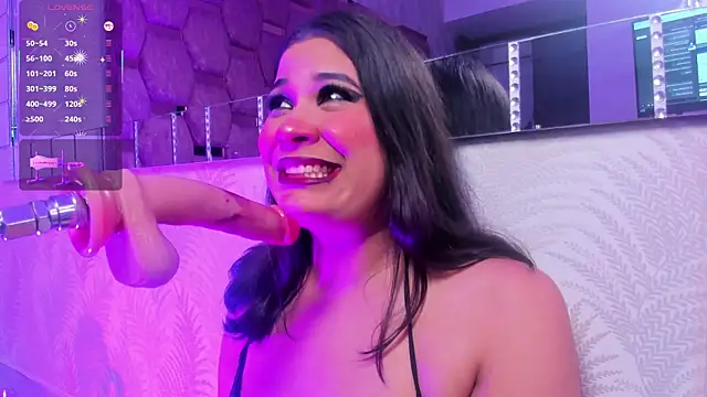 AntonellaVegas online show from 10-26-25, 05:46