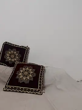 Miss Riya20 online show from 10-17-25, 05:32