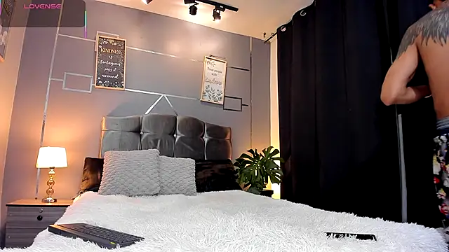 oliver mr  online show from 09-08-25, 09:25