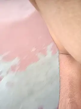 monster 33 online show from 10-25-25, 02:52