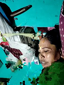 Snapshot of Pooja750 chatting on 09-08-25, 05:34 Pooja750 online show from 09-08-25, 05:34