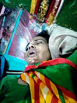 Snapshot of Pooja750 chatting on 09-09-25, 06:35 Pooja750 online show from 09-09-25, 06:35