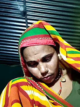 Snapshot of Pooja750 chatting on 09-20-25, 05:36 Pooja750 online show from 09-20-25, 05:36