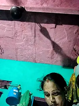 Snapshot of Pooja750 chatting on 10-04-25, 05:00 Pooja750 online show from 10-04-25, 05:00