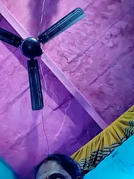 Snapshot of Pooja750 chatting on 10-19-25, 10:10 Pooja750 online show from 10-19-25, 10:10