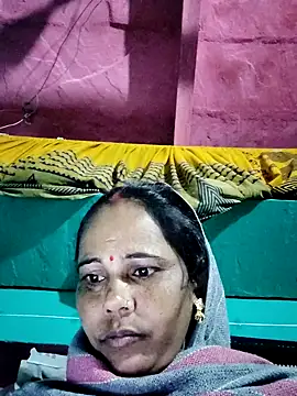 Snapshot of Pooja750 chatting on 11-07-25, 01:05 Pooja750 online show from 11-07-25, 01:05