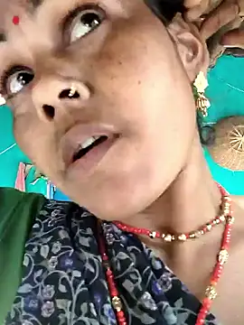 Snapshot of Pooja750 chatting on 11-11-25, 03:06 Pooja750 online show from 11-11-25, 03:06