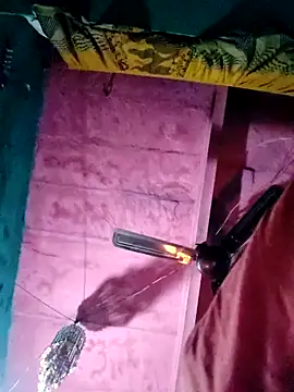 Snapshot of Pooja750 chatting on 11-11-25, 06:19 Pooja750 online show from 11-11-25, 06:19