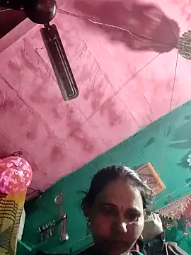 Pooja750 online show from 01-14-26, 04:45