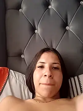 Liagni0 online show from 11-05-25, 03:23