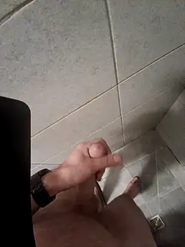 Snapshot of 948197 chatting on 12-01-25, 08:25 948197 online show from 12-01-25, 08:25