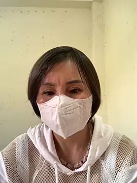 Snapshot of Hello_Linchii chatting on 09-12-25, 08:47 Hello Linchii online show from 09-12-25, 08:47