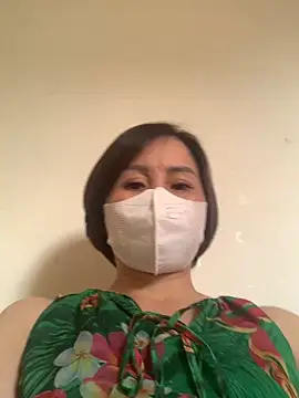 Snapshot of Hello_Linchii chatting on 09-15-25, 06:24 Hello Linchii online show from 09-15-25, 06:24