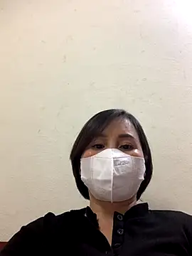 Snapshot of Hello_Linchii chatting on 09-26-25, 04:22 Hello Linchii online show from 09-26-25, 04:22