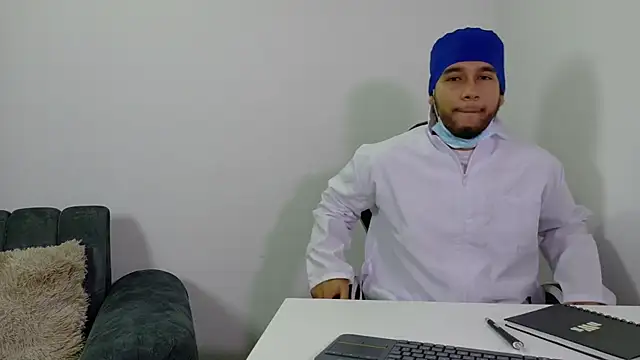 Snapshot of chatting on 06-12-26, 12:26 online show from 06-12-26, 12:26
